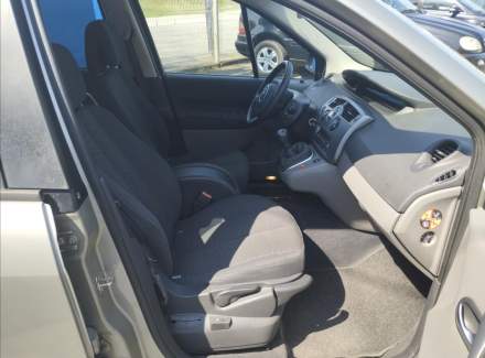 Renault - Scenic