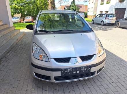 Mitsubishi - Colt