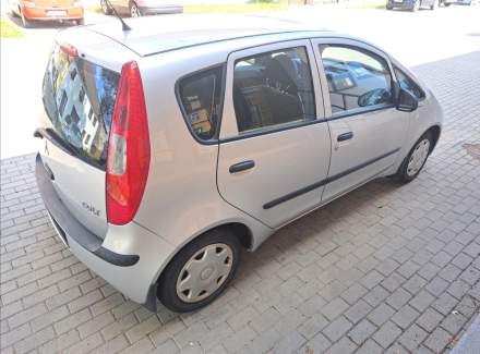 Mitsubishi - Colt