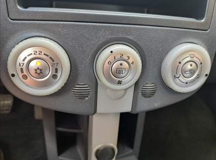 Mitsubishi - Colt