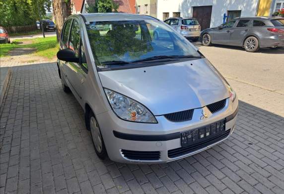 Mitsubishi - Colt