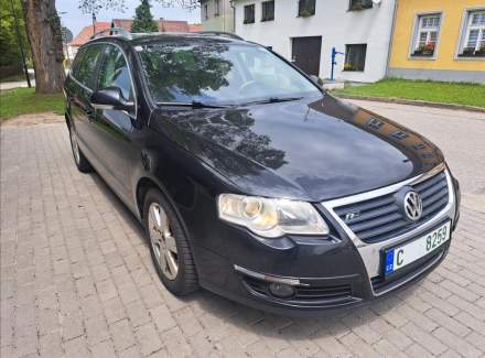 Volkswagen - Passat