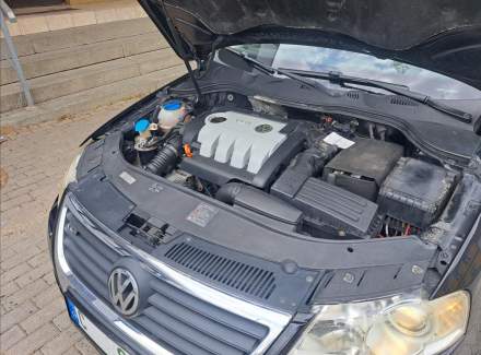 Volkswagen - Passat