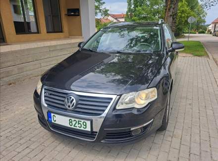 Volkswagen - Passat