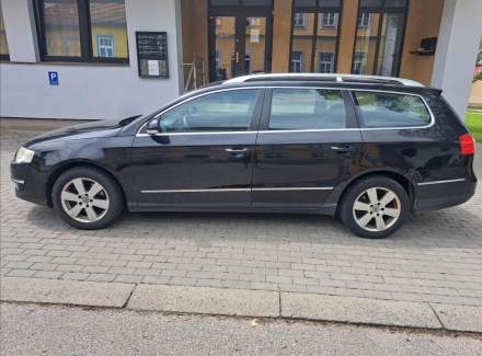 Volkswagen - Passat