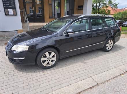 Volkswagen - Passat