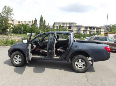 Mitsubishi - L 200
