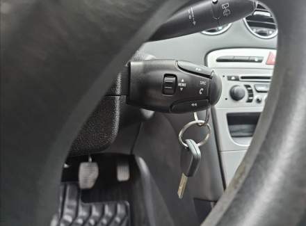 Peugeot - 308
