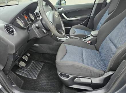 Peugeot - 308