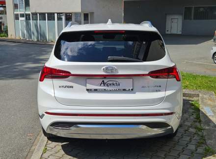 Hyundai - Santa FE