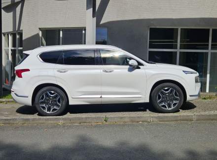 Hyundai - Santa FE