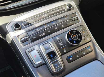 Hyundai - Santa FE
