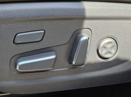 Hyundai - Santa FE
