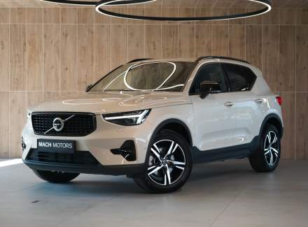 Volvo - XC40