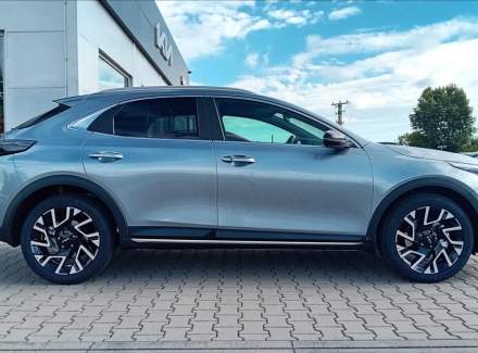 Kia - XCeed