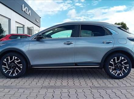 Kia - XCeed