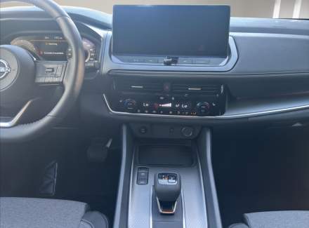 Nissan - Qashqai
