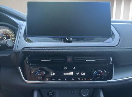 Nissan - Qashqai