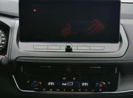 Nissan - Qashqai