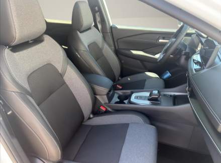 Nissan - Qashqai