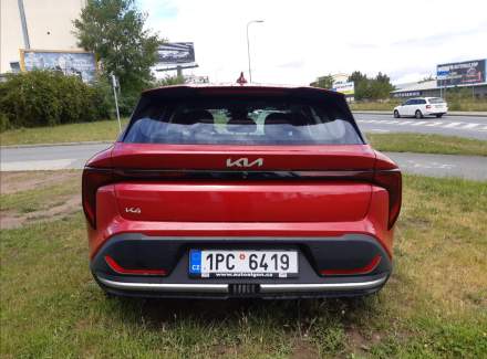 Kia - K4