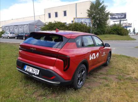 Kia - K4