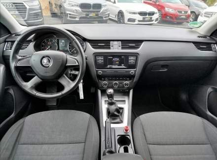 Škoda - Octavia