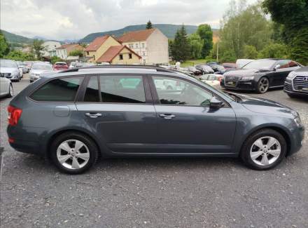 Škoda - Octavia