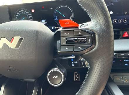 Hyundai - IONIQ 5