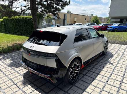 Hyundai - IONIQ 5