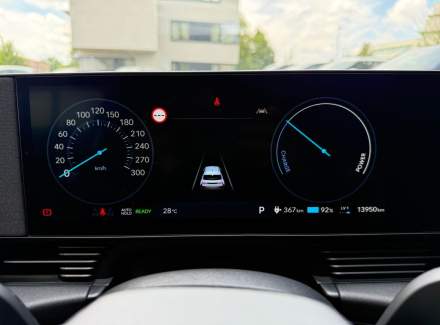 Hyundai - IONIQ 5