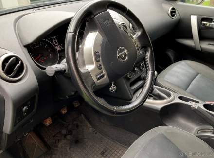Nissan - Qashqai
