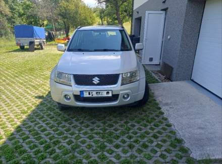Suzuki - Grand Vitara