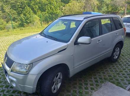 Suzuki - Grand Vitara