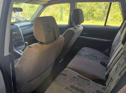 Suzuki - Grand Vitara