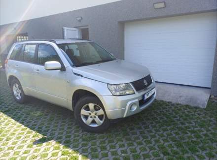 Suzuki - Grand Vitara