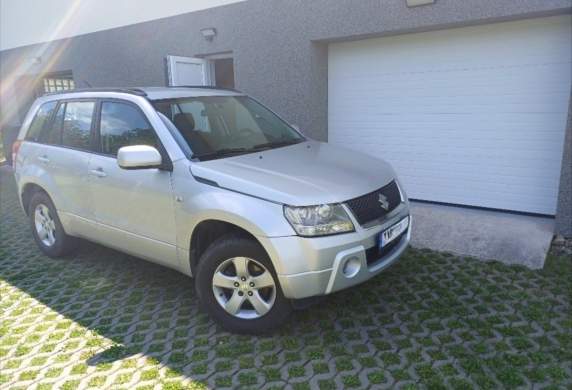 Suzuki - Grand Vitara