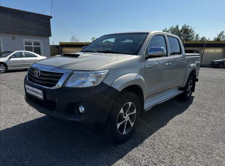Toyota - Hilux