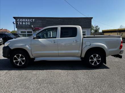 Toyota - Hilux
