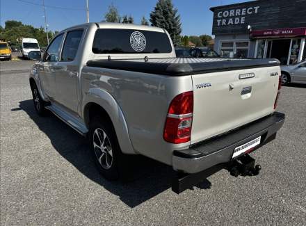 Toyota - Hilux