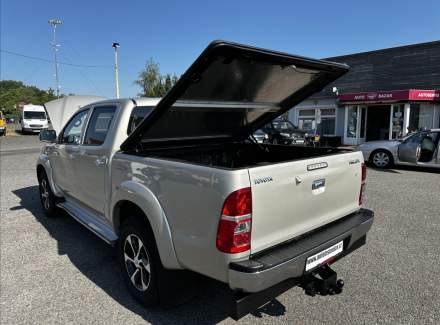 Toyota - Hilux