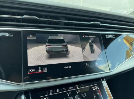 Audi - Q7