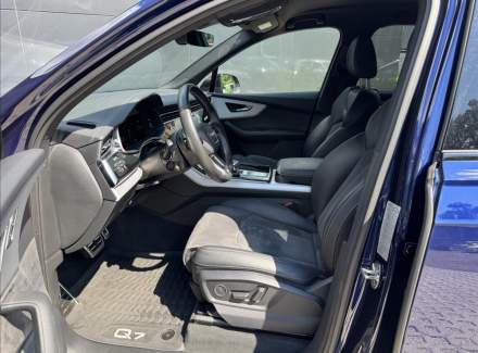 Audi - Q7
