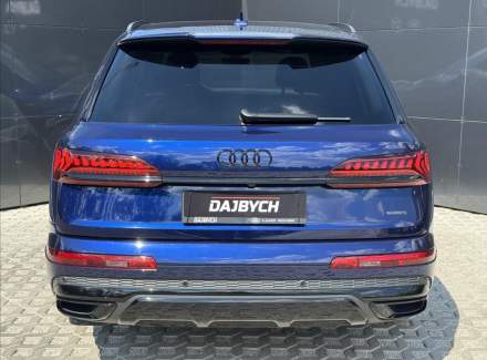 Audi - Q7