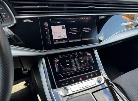 Audi - Q7