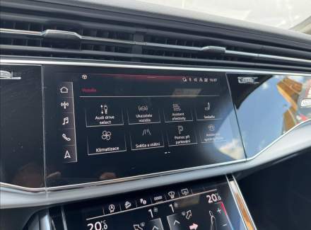 Audi - Q7