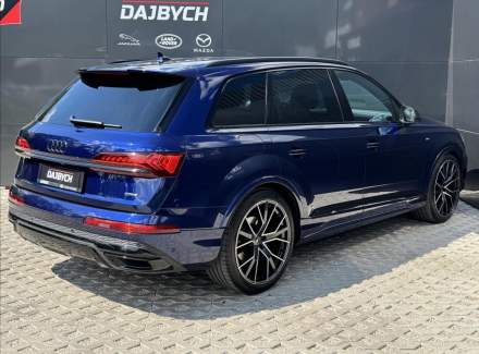 Audi - Q7