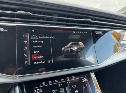 Audi - Q7