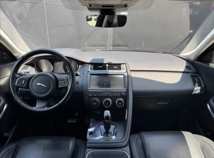 Jaguar - E-Pace