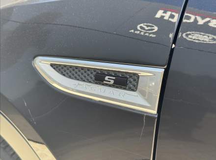 Jaguar - E-Pace